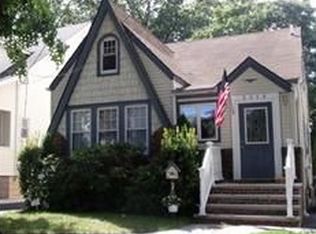 2218 Berwyn St, Union, NJ 07083