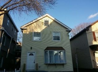 37 Heard St, Chelsea, MA 02150