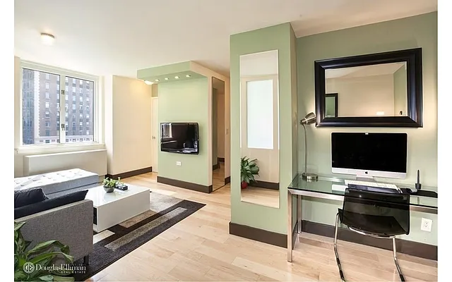 Rented by Douglas Elliman | media 15