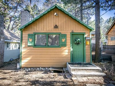 307 Leonard Ln, Sugarloaf, CA, 92386