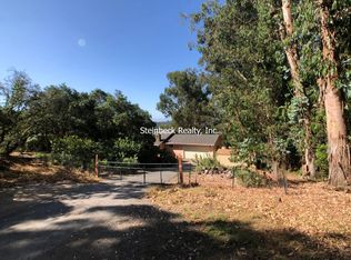 6900 Oak Estates Dr, Salinas, CA 93907
