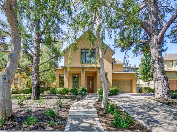 4220 Wilkie Way, Palo Alto, CA 94306