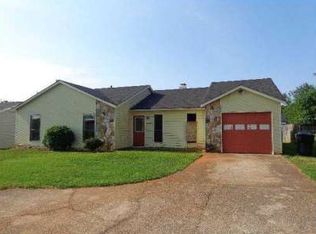 5501 Reynolds Rd, Morrow, GA 30260