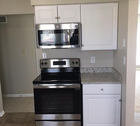 5th image of 7310 Harry S Truman Dr