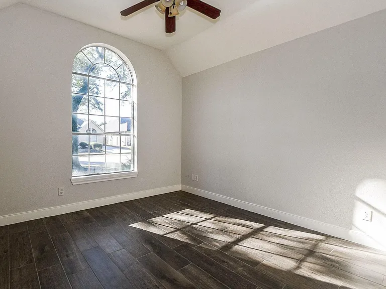 4111 Clubhollow — Photo 25