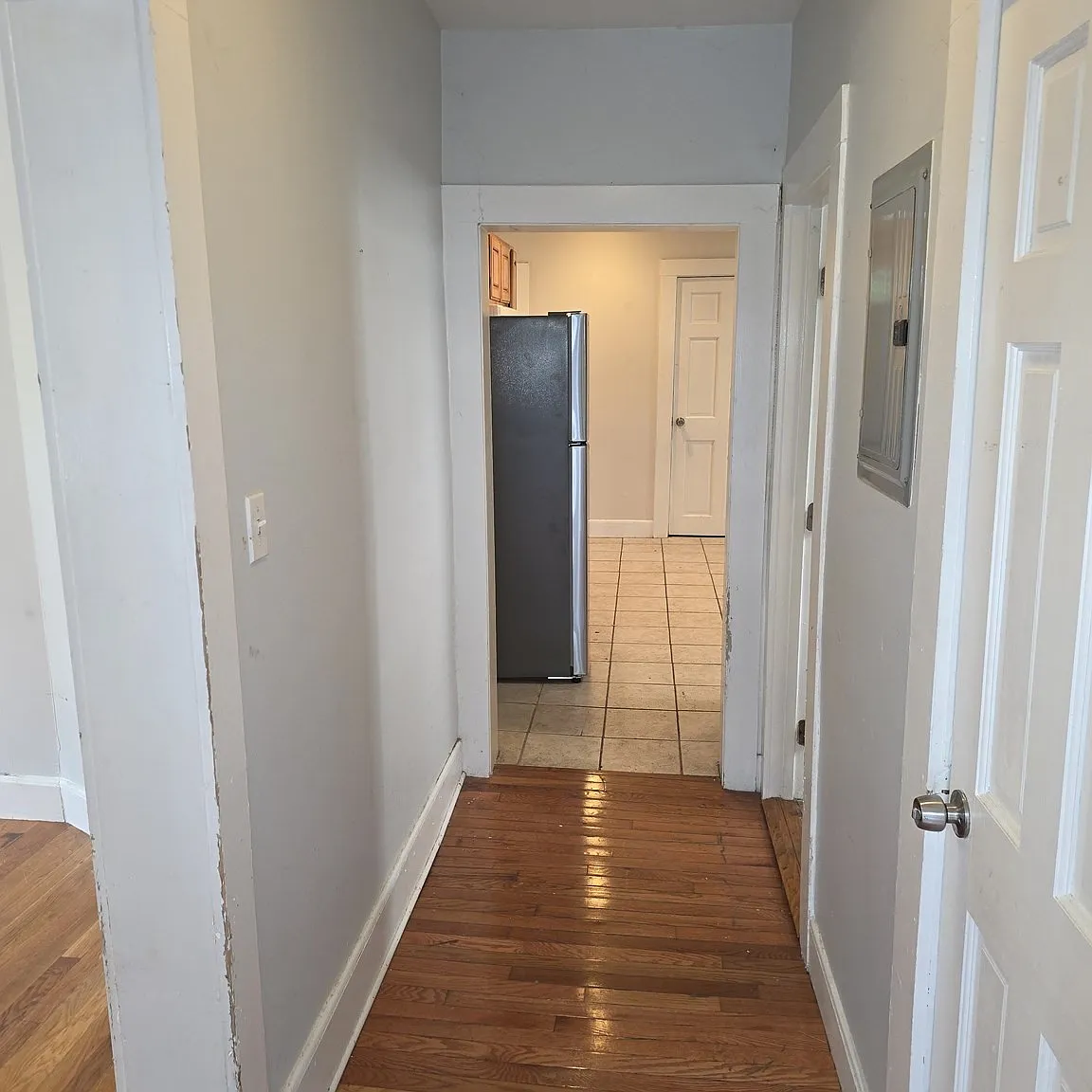 2 bed, 1.0 bath, 900 sqft, $2,650 — Photo 4
