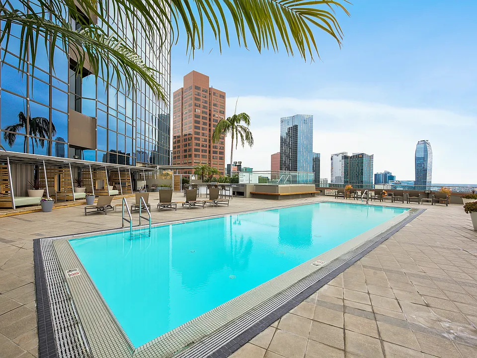 1100 Wilshire Blvd #2607