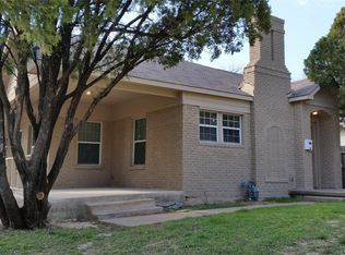 2220 Hudson St, Fort Worth, TX 76103