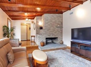 126 Charles St, Reading, MA 01867