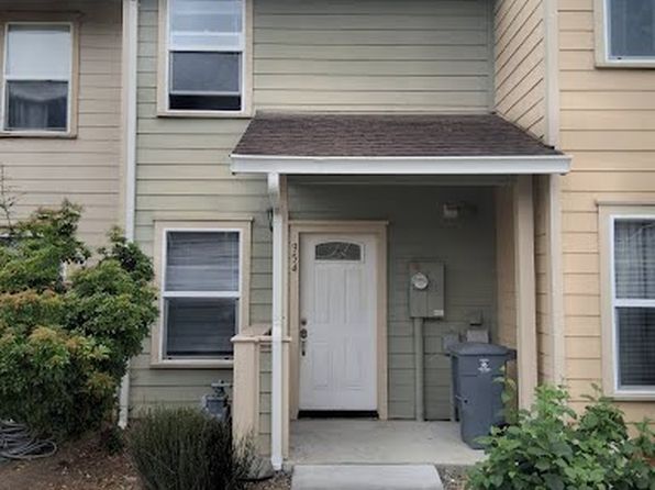 954 Courtyard Cir