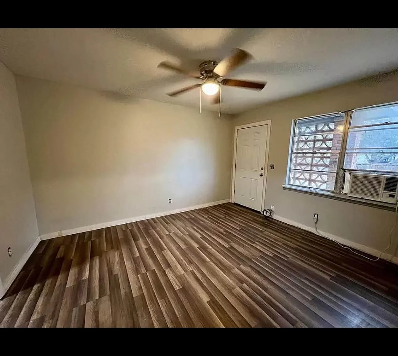 2 bed, 650 sqft, $800 — Photo 3