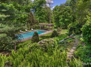 369 Croton Lake Rd, Bedford, NY 10549