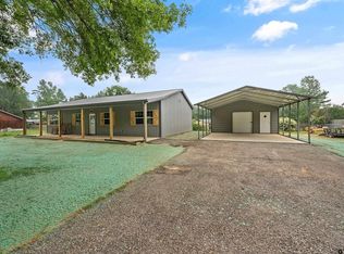 9089 Rasberry Ave, Frankston, TX 75763