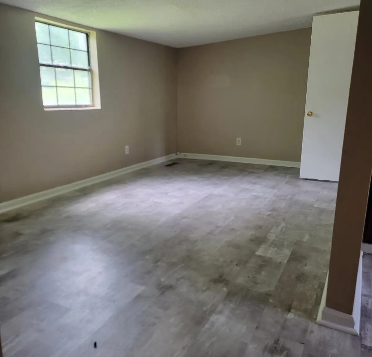 2 bed, 850 sqft, $950 — Photo 4