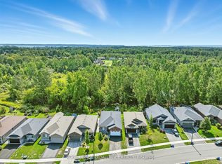 82 Royal Gala Dr, Brighton, ON K0K 1H0