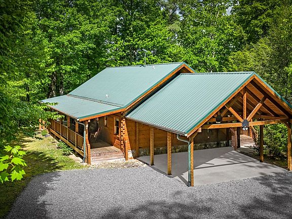 6th image of 66 Windy Hill Dr