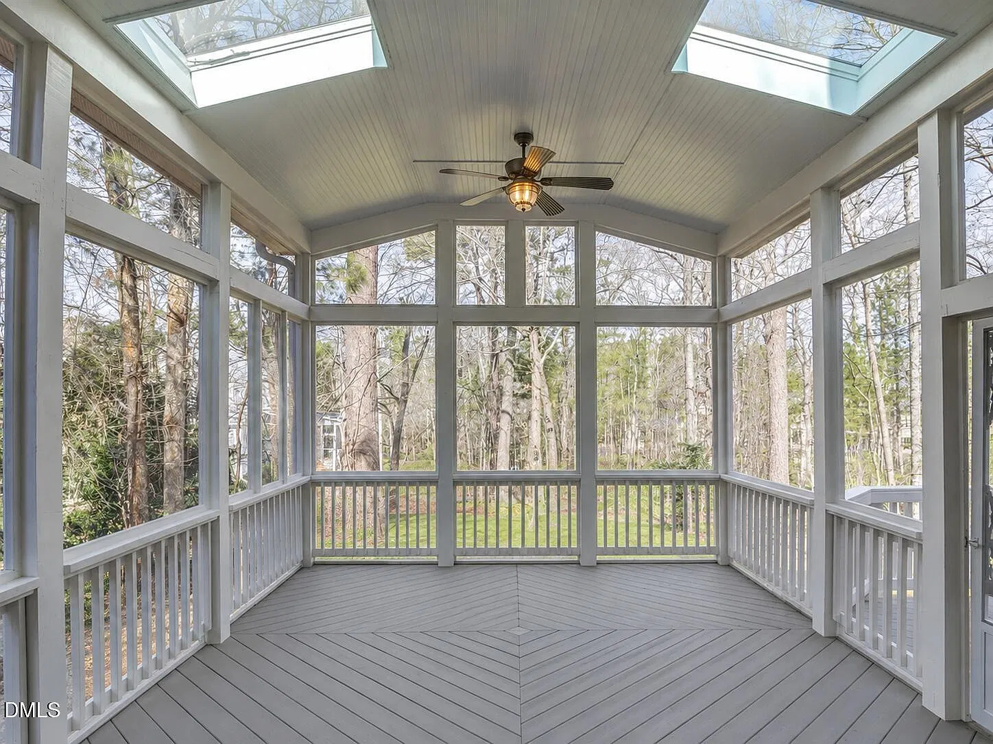 4 bed, 3.5 bath, $3,950 — Photo 4