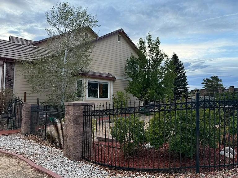 12561 Swansea Dr — Photo 3