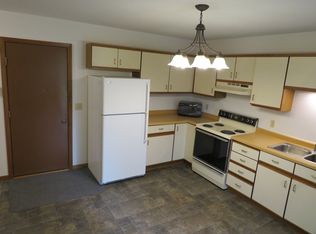 817 Dorbe St #819, Eau Claire, WI 54701