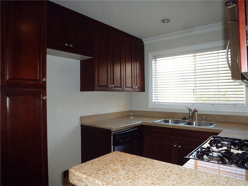 1st image of 5525 Canoga Ave APT 325