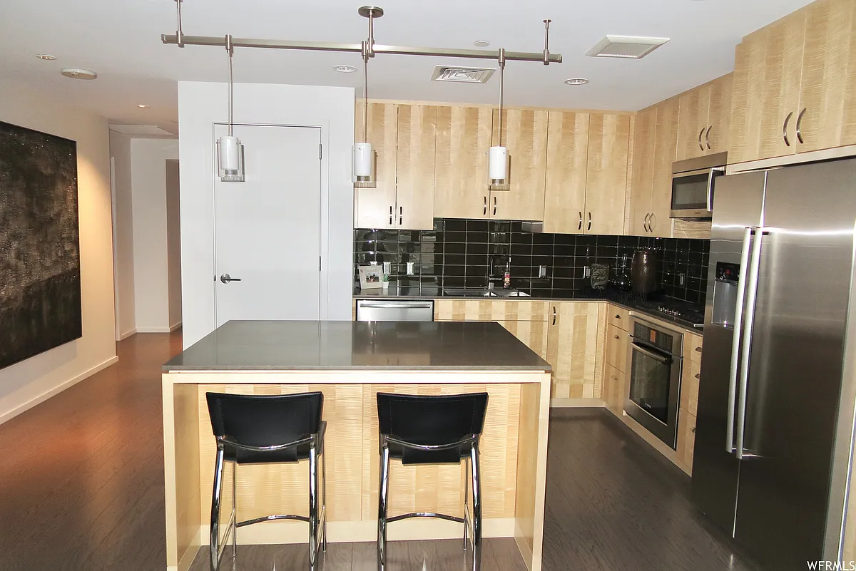 Building Photo - 35 E 100 S #1204