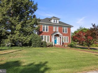 222 Eichelberger St, Hanover, PA 17331