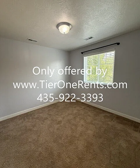 1075 W Stonehaven Dr — Photo 14