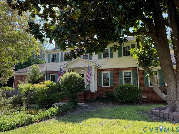 629 Lord Dunmore Dr, Virginia Beach, VA 23464