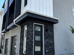 532 E Violets Cove Ln, Garden City, ID 83714