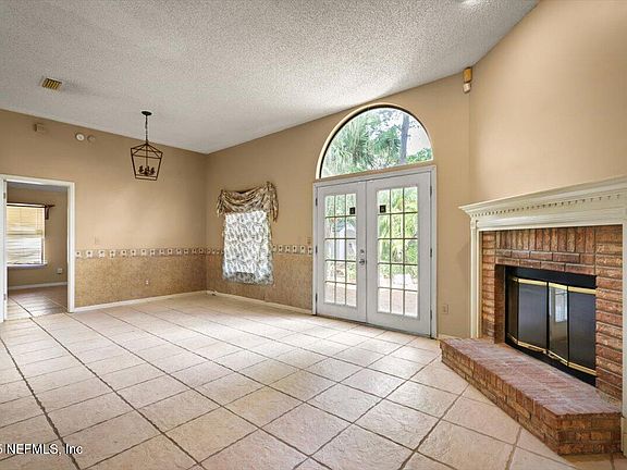 5th image of 11041 BECKLEY Place