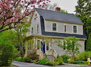 19 Rockaway Ave, Marblehead, MA 01945