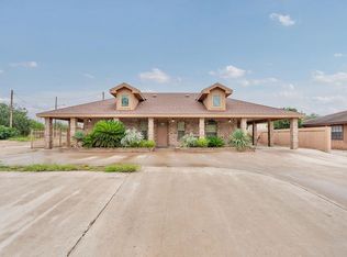 1302 Col Antonio Zapata Ave, Zapata, TX 78076