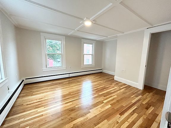 2nd image of 13 Saratoga St #2A