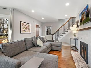 1317 N Jackson St #Id1265539p, Waukegan, IL 60085