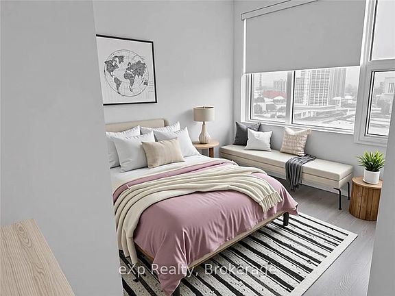 4th image of 85 Duke St W #1010