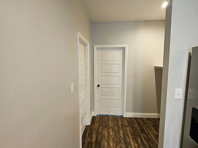 207 Lacey Eden Ln — Photo 20