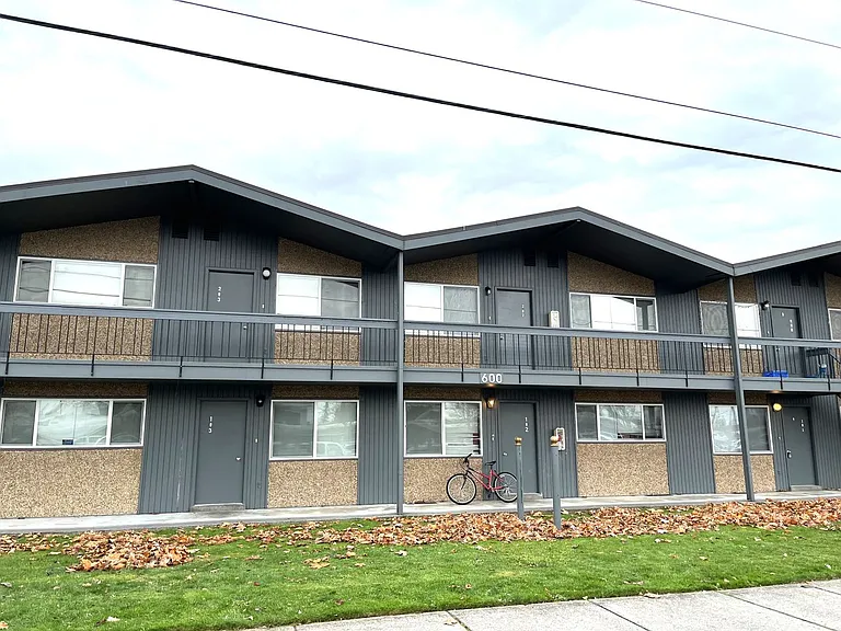 600 Drayton St — Photo 1