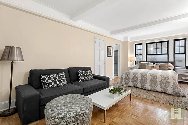 Rented by Halstead Real Estate | media 16