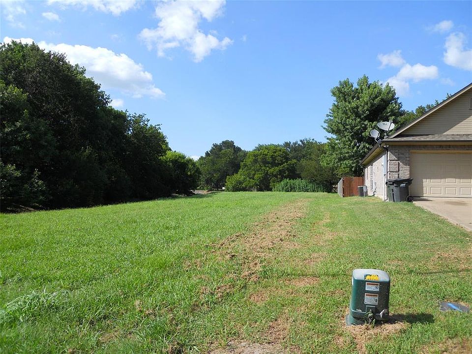 2nd image of 2629 Fish Tank Rd Lot 4