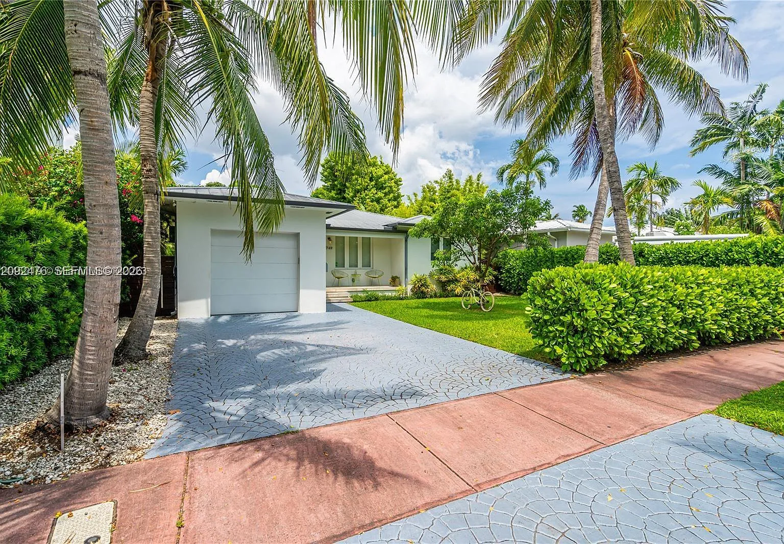 Isle Of Normandy Miami Vi — Photo 2