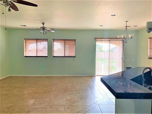 5th image of 344 N Chatsworth Cir