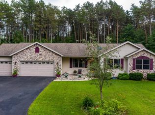 2665 W Garfield Rd, New Era, MI 49446