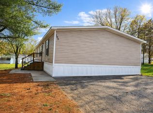 105 Campbell Dr, Battle Creek, MI 49037