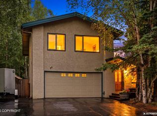 10045 Goodnews Cir, Anchorage, AK 99515
