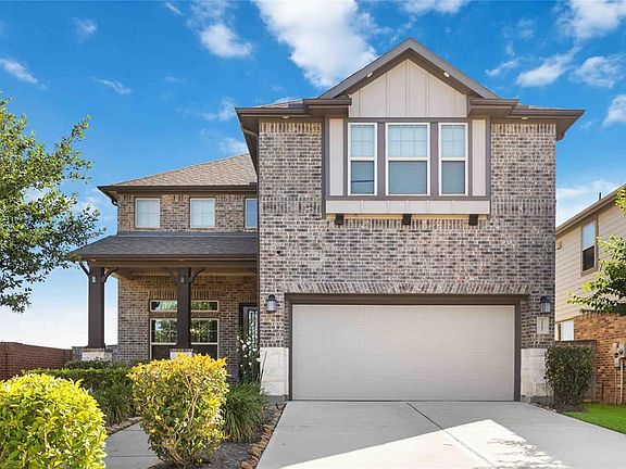 2nd image of 2507 Amethyst Isle Ln