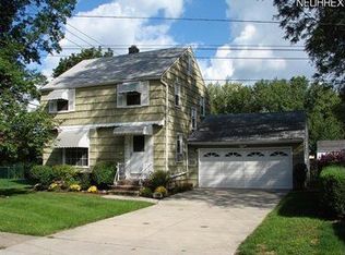 22070 Clifford Dr, Fairview Park, OH