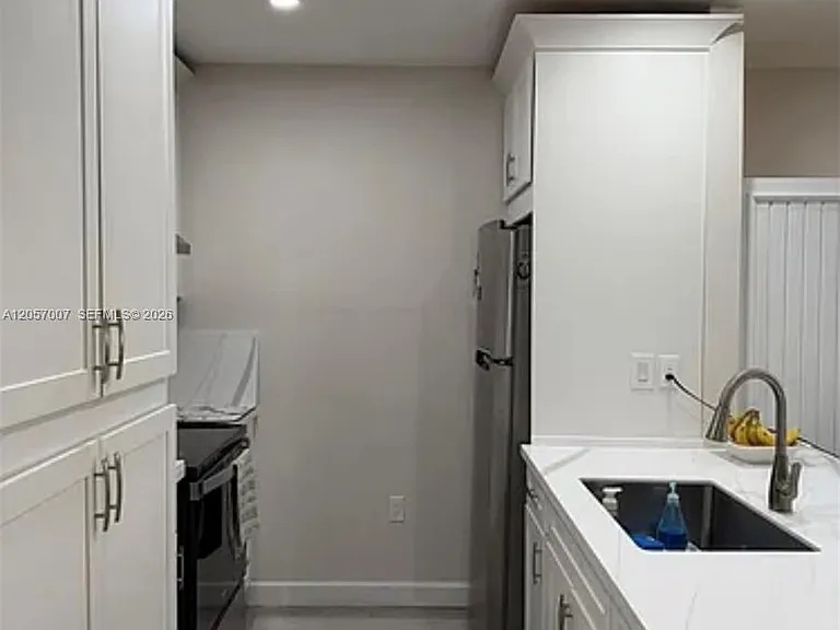 8261 SW 128th St #203 — Photo 3