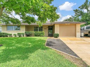 10110 Willow Dr, Port Richey, FL 34668