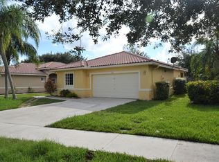 435 Vista Verdi Rd, Fort Lauderdale, FL 33325