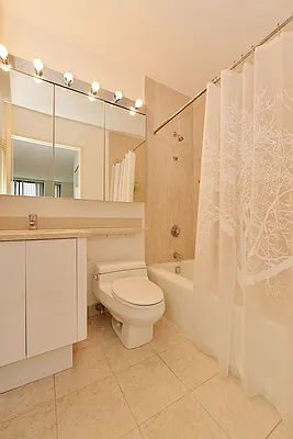 Rented by Noble Realty | media 12